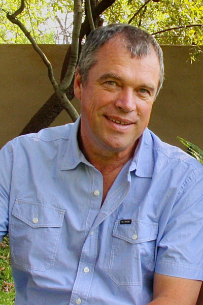 DR Bertus Jansen van Vuuren